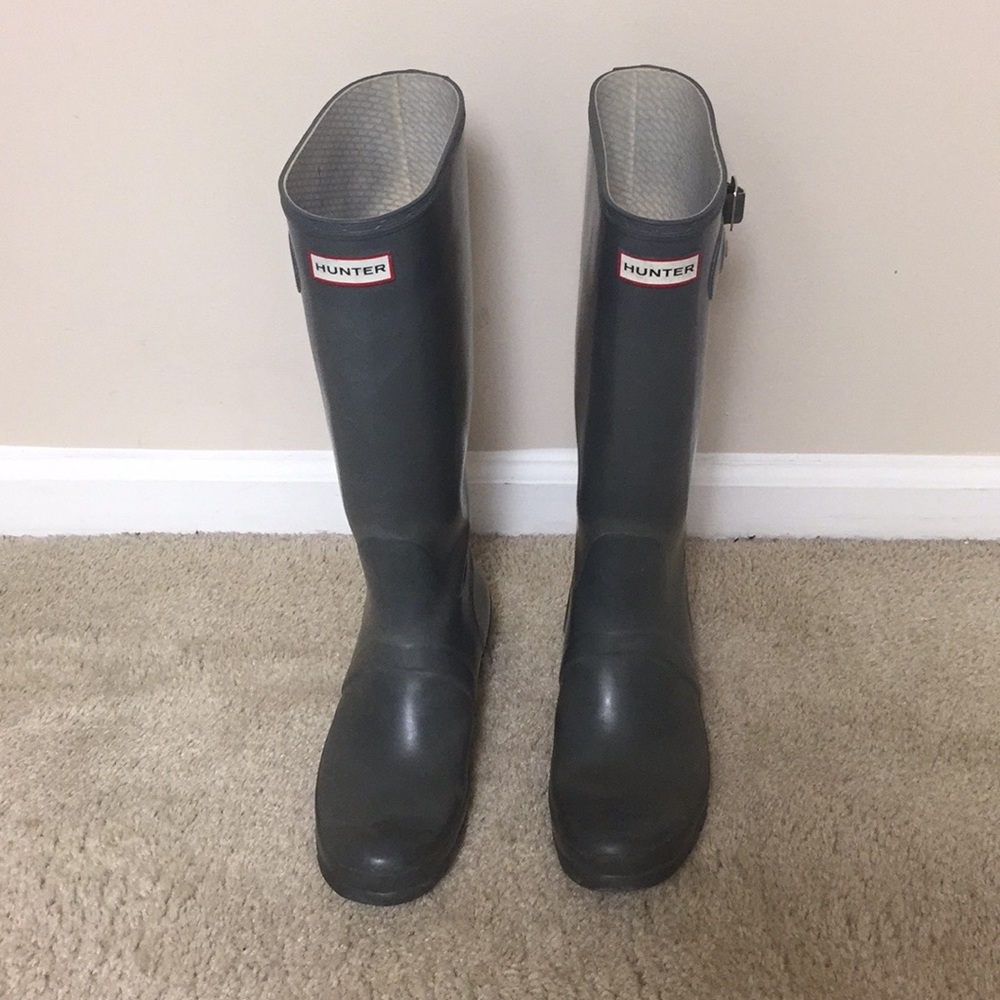 Used Hunter Boots, Grey Size 10